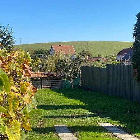 Három Piszke Casa de Férias Matraszolos