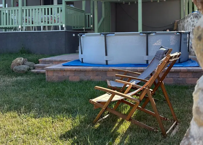 Ferienhaus Harom Piszke Vendeghaz *
